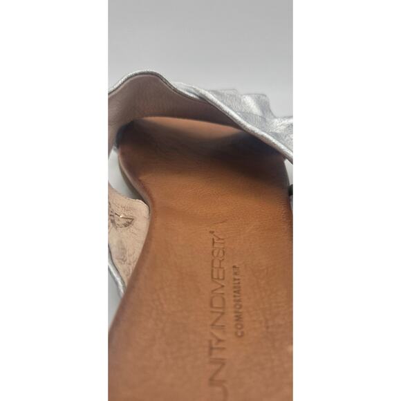 Unity In Diversity Silver Metallic Ladies Slip On Sandals Size 41/ US 10-10.5 - Picture 5 of 7